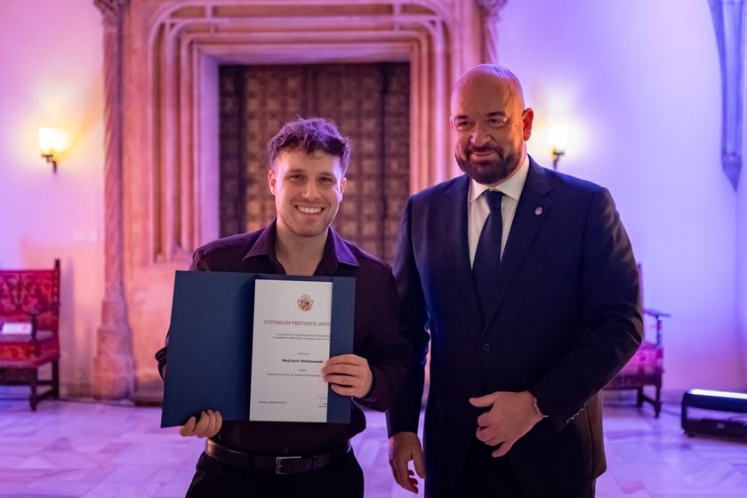 Uroczystość przyznania stypendi&oacute;w dla młodzieży wrocławskiej, uzdolnionej artystycznie