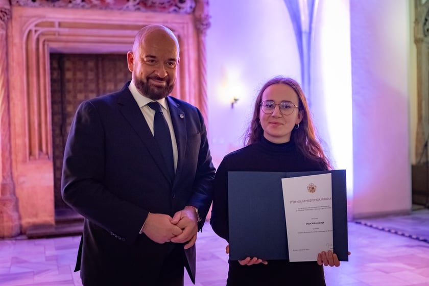 Uroczystość przyznania stypendi&oacute;w dla młodzieży wrocławskiej, uzdolnionej artystycznie