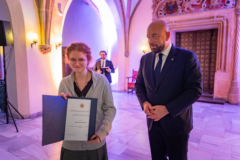 Uroczystość przyznania stypendi&oacute;w dla młodzieży wrocławskiej, uzdolnionej artystycznie