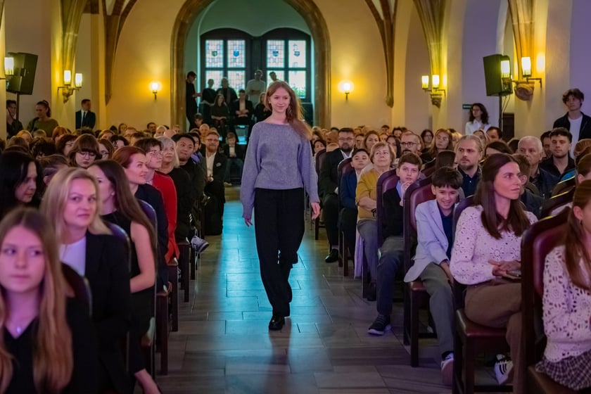 Uroczystość przyznania stypendi&oacute;w dla młodzieży wrocławskiej, uzdolnionej artystycznie