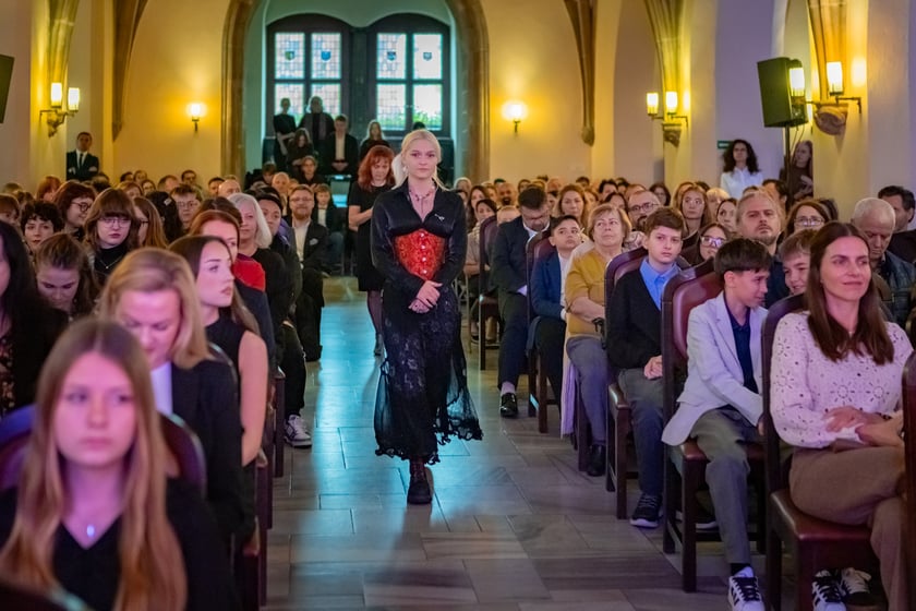 Uroczystość przyznania stypendi&oacute;w dla młodzieży wrocławskiej, uzdolnionej artystycznie