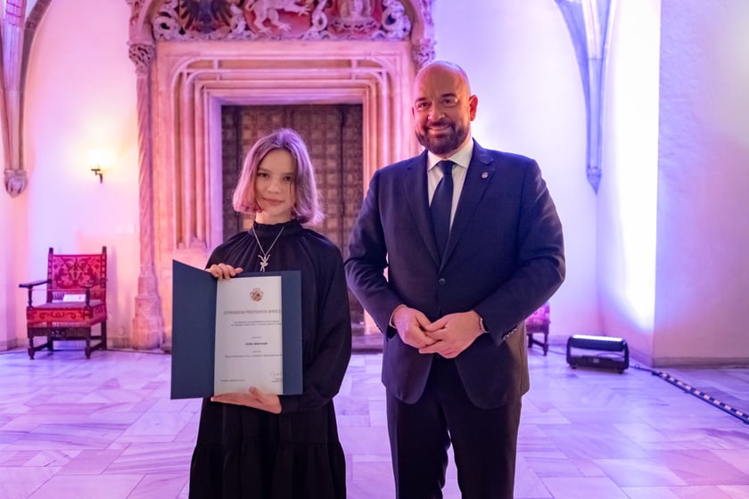 Uroczystość przyznania stypendi&oacute;w dla młodzieży wrocławskiej, uzdolnionej artystycznie