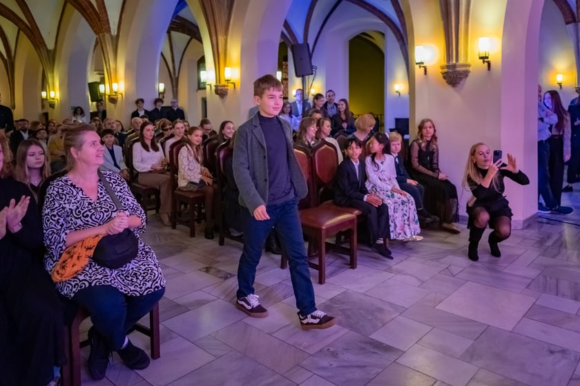 Uroczystość przyznania stypendi&oacute;w dla młodzieży wrocławskiej, uzdolnionej artystycznie