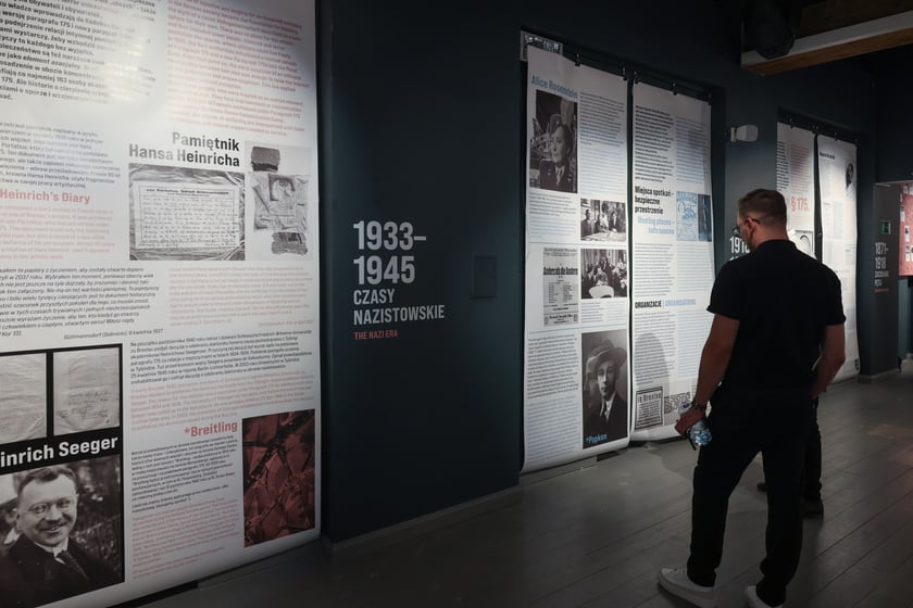 Wystawa &bdquo;Historie odzyskane. Queer na Dolnym Śląsku&rdquo; w Muzeum Teatru im. H. Tomaszewskiego do 30 listopada