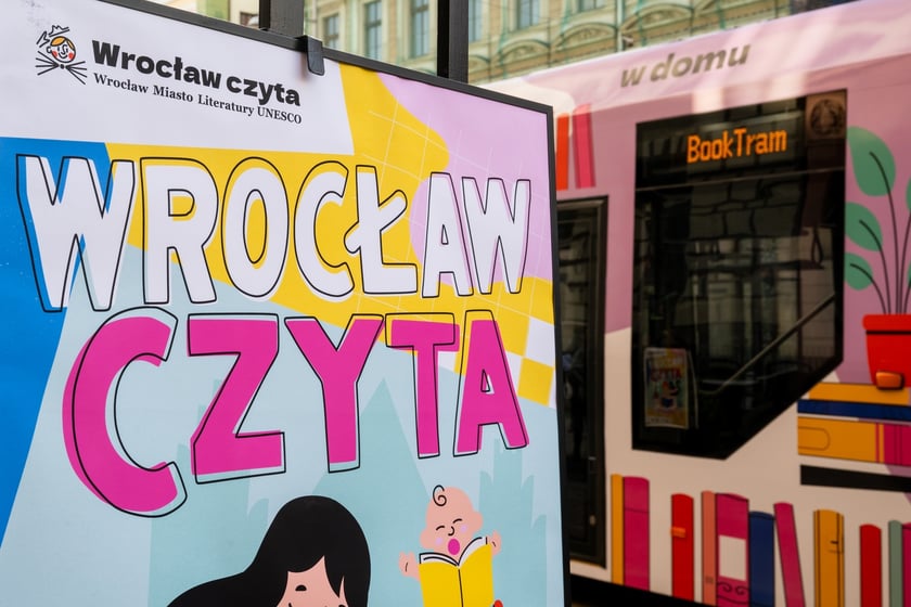 BookTram, symbol akcji &bdquo;Wrocław czyta&rdquo;
