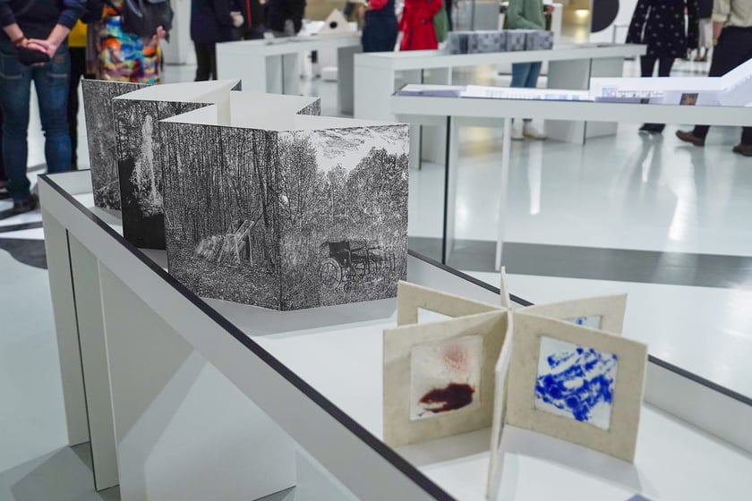 Og&oacute;lnopolski Przegląd Sztuki Książki w Pawilonie Czterech Kopuł. Wrocław, 15.11.2025