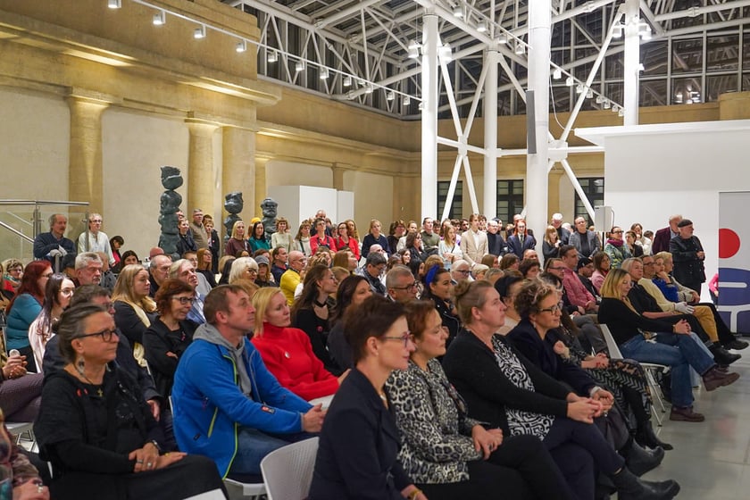 Og&oacute;lnopolski Przegląd Sztuki Książki w Pawilonie Czterech Kopuł. Wrocław, 15.11.2025