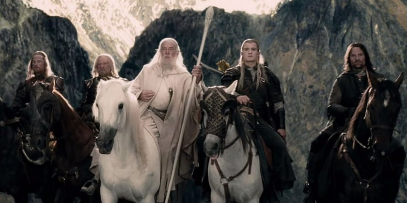 Kadr z jednego z filmów składających się na trylogię "Władca PIerścieni"