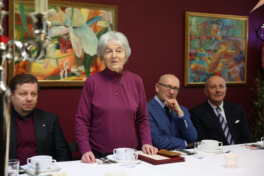 Spotkanie świąteczno-noworoczne z członkami stowarzyszenia Dolnośląska Rodzina Katyńska, 16.01.2024