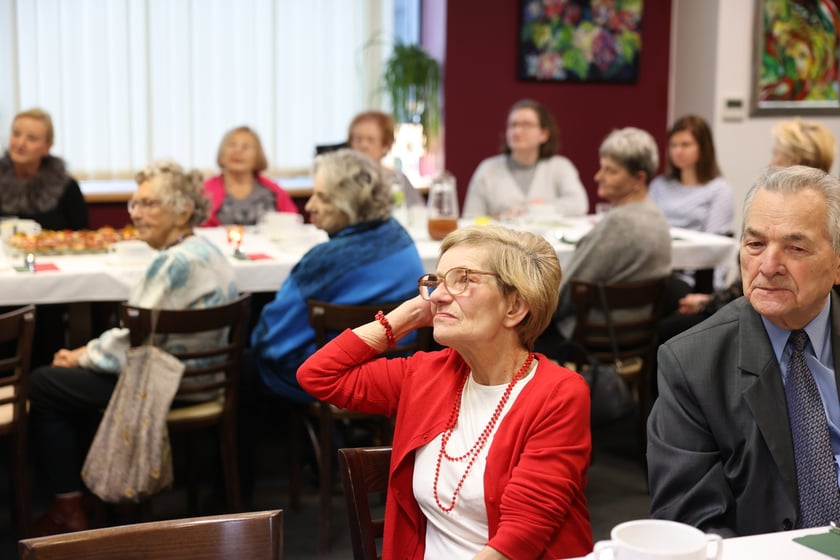 Spotkanie świąteczno-noworoczne z członkami stowarzyszenia Dolnośląska Rodzina Katyńska, 16.01.2024