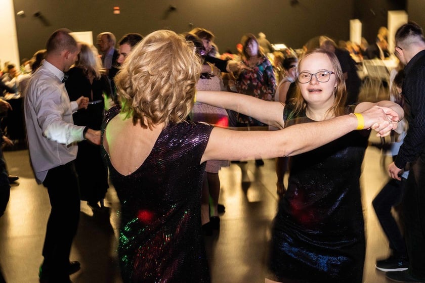 Bal osób z niepełnosprawnością