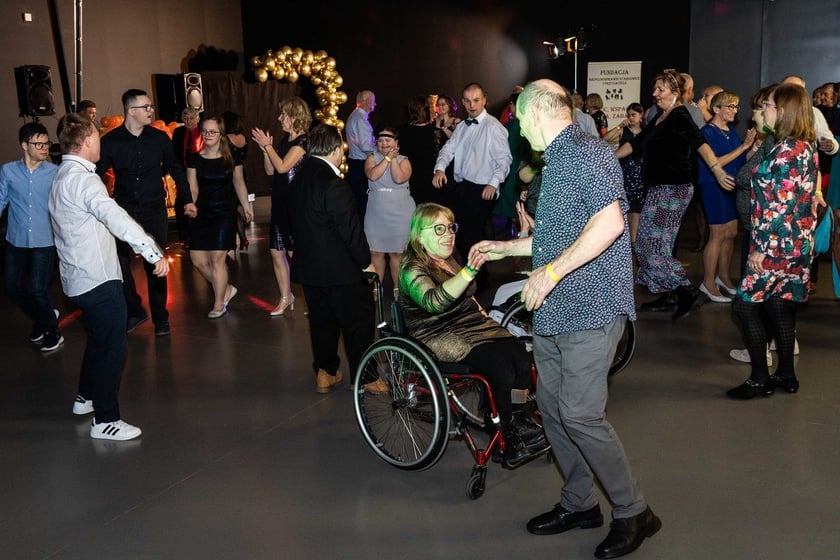 Bal osób z niepełnosprawnością