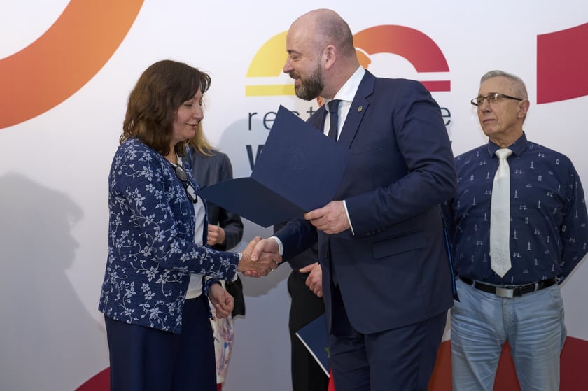 Wyróżnienia prezydenta Wrocławia dla podmiotów współpracujących z Wrocławskim Centrum Integracji