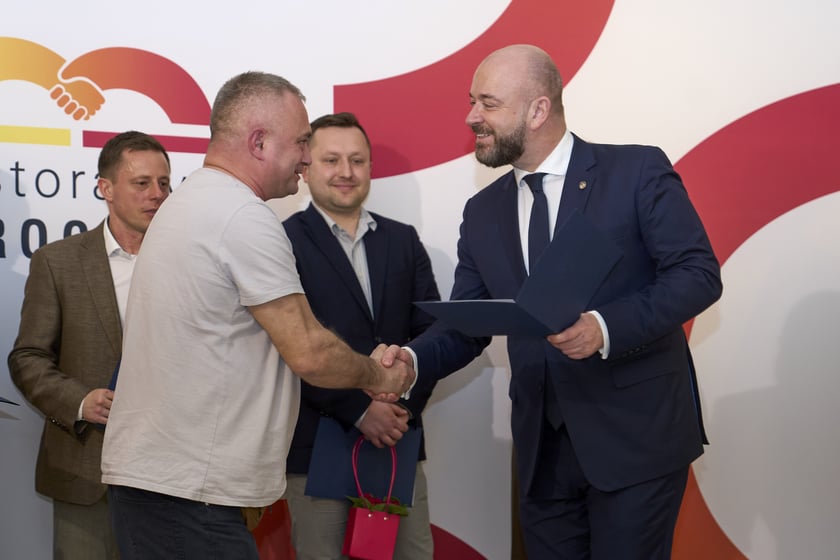 Wyróżnienia prezydenta Wrocławia dla podmiotów współpracujących z Wrocławskim Centrum Integracji