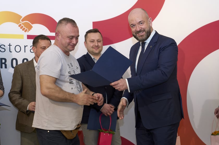 Wyróżnienia prezydenta Wrocławia dla podmiotów współpracujących z Wrocławskim Centrum Integracji