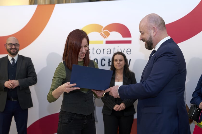 Wyróżnienia prezydenta Wrocławia dla podmiotów współpracujących z Wrocławskim Centrum Integracji