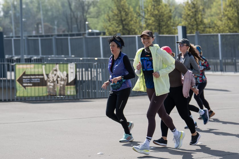 Trening biegowy z Anną Kiełbasińską. Tarczyński Arena, 25.04.2026