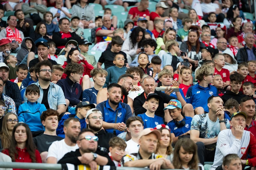 Ultimate Legends Night Wrocław 2026. Polskie legendy i światowe gwiazdy futbolu zmierzyły się 27 maja na boisku Tarczyński Arena Wrocław