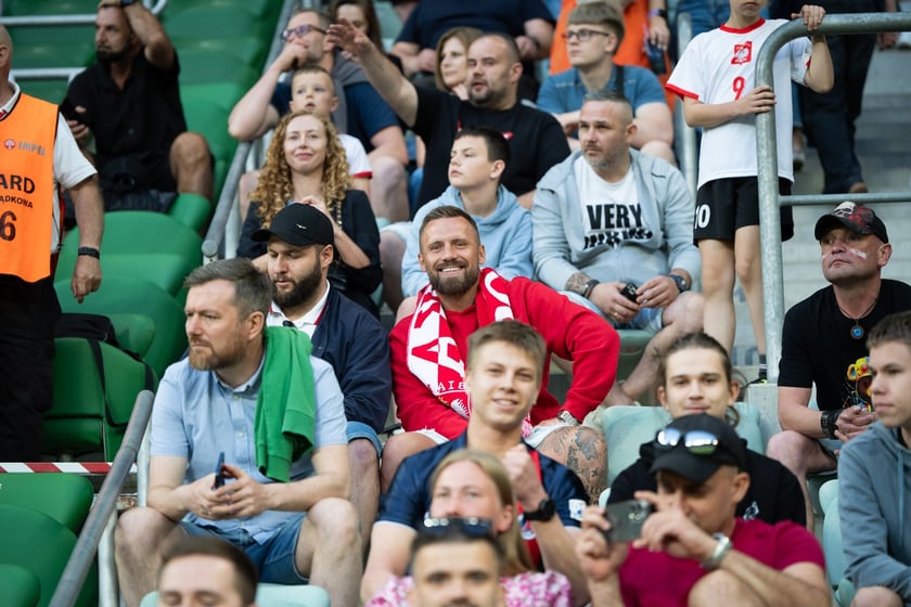 Ultimate Legends Night Wrocław 2026. Polskie legendy i światowe gwiazdy futbolu zmierzyły się 27 maja na boisku Tarczyński Arena Wrocław