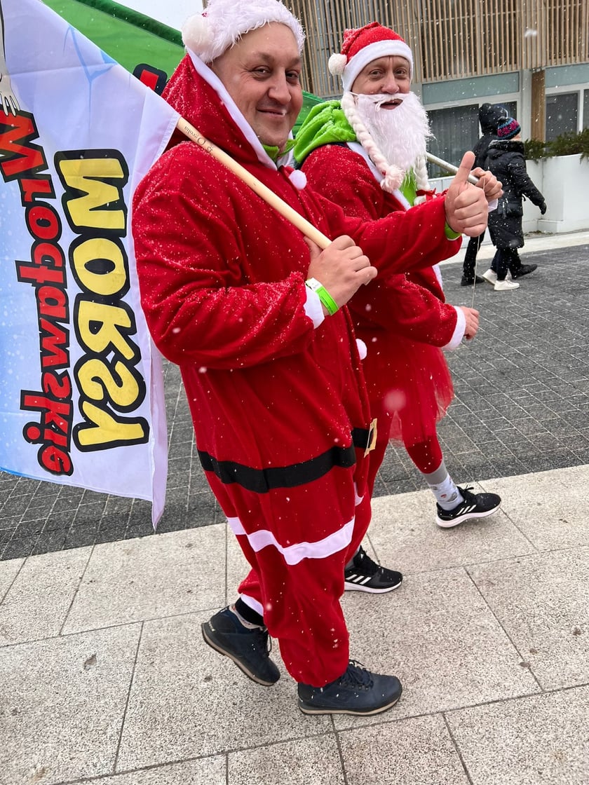 Na zdjęciu widać morsy z Wrocławia, które przyjechały na zjazd do Świnoujścia.