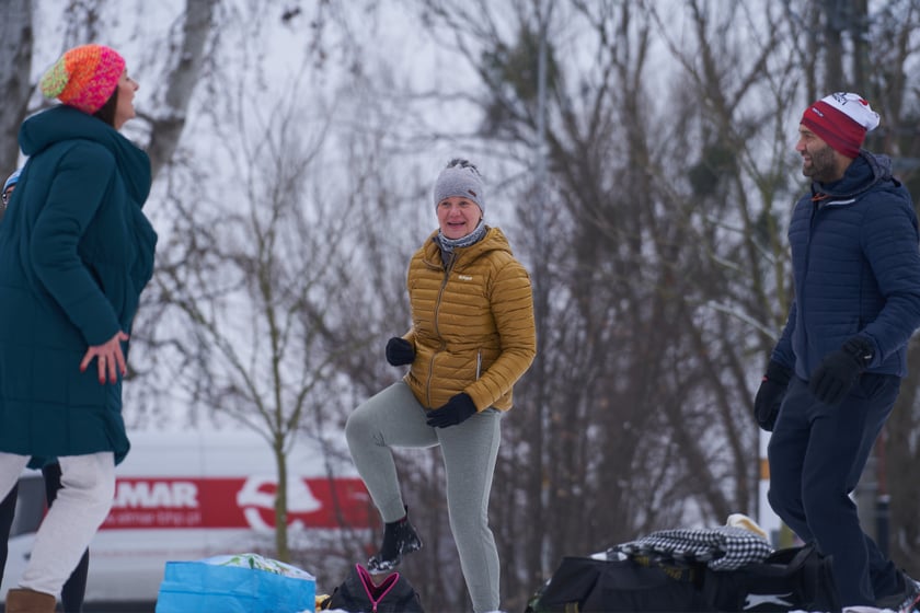 Charytatywne morsowanie dla Rafała Fabicha na Jeziorze Pawłowickim - 18 grudnia 2022 r. - zdjęcia uczestników