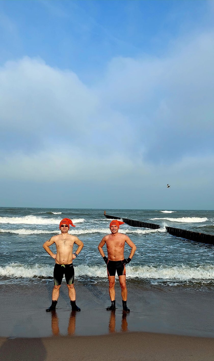 Na zdjęciu widać morsy z Wrocławia w Mielnie