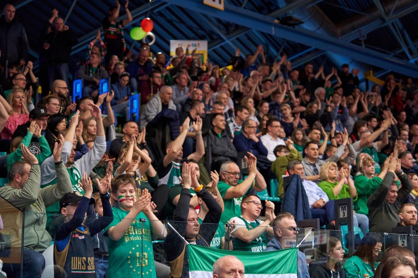 Śląsk Wrocław - Astoria Bydgoszcz w hali Orbita, zdjęcia kibiców i meczu