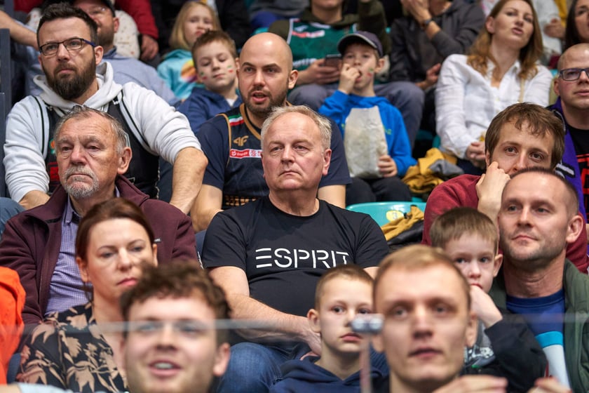 Śląsk Wrocław - Astoria Bydgoszcz w hali Orbita, zdjęcia kibiców i meczu