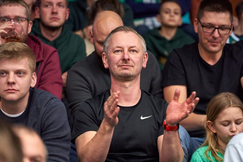 Śląsk Wrocław - Astoria Bydgoszcz w hali Orbita, zdjęcia kibiców i meczu