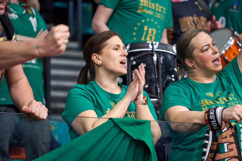 Śląsk Wrocław - Astoria Bydgoszcz w hali Orbita, zdjęcia kibiców i meczu