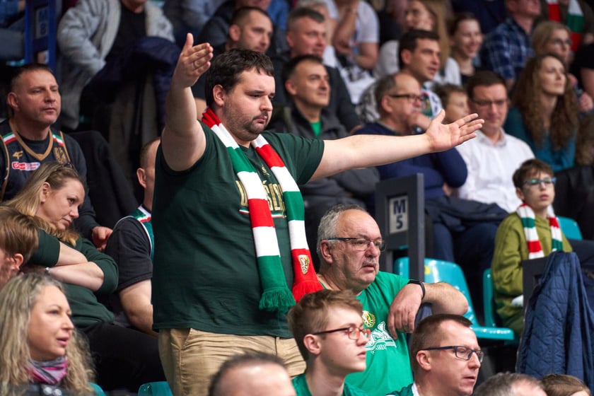 Śląsk Wrocław - Astoria Bydgoszcz w hali Orbita, zdjęcia kibiców i meczu