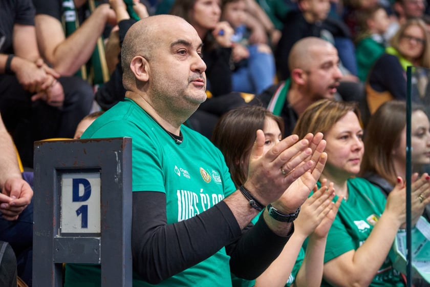 Śląsk Wrocław - Astoria Bydgoszcz w hali Orbita, zdjęcia kibiców i meczu