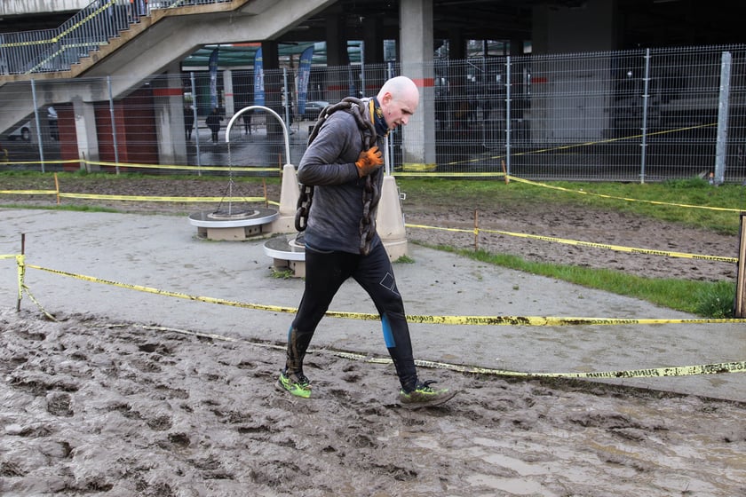 Zawody Runmageddon na Tarczyński Arena na Pilczycach we Wrocławiu