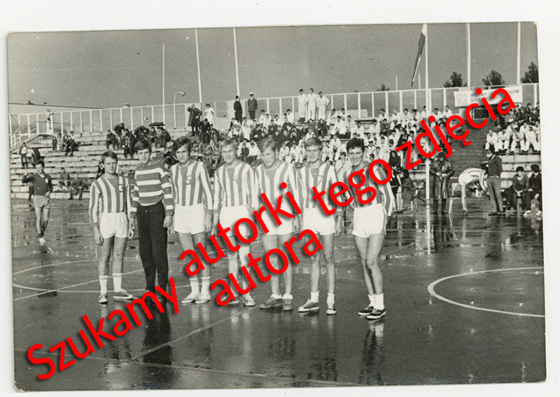 Zawodnicy i sztab sekcji piłki ręcznej WKS Śląsk Wrocław