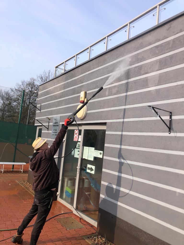 Miejskie korty tenisowe we Wrocławiu