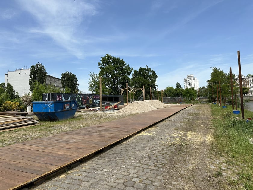 Montaż Beach Baru Port Węglowy