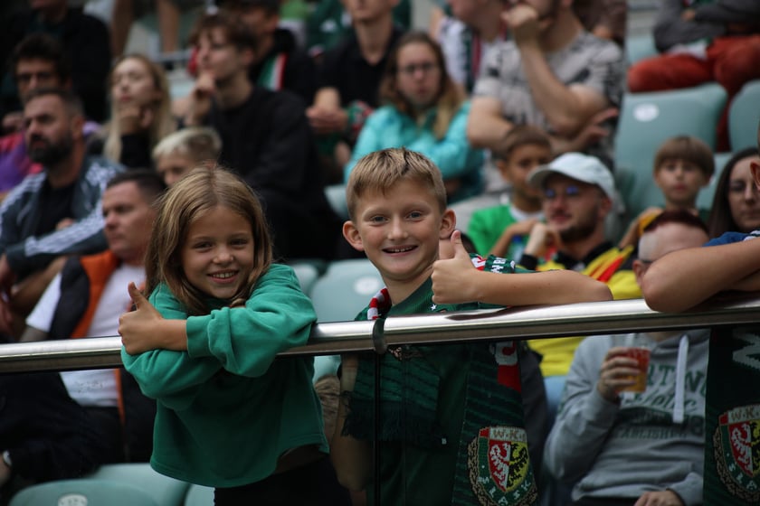 Śląsk Wrocław wygrał z Piastem Gliwice - zdjęcia kibiców