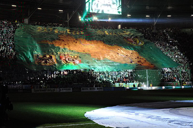 Komplet kibiców na meczach Śląska Wrocław na Tarczyński Arenie / zdjęcia archiwalne