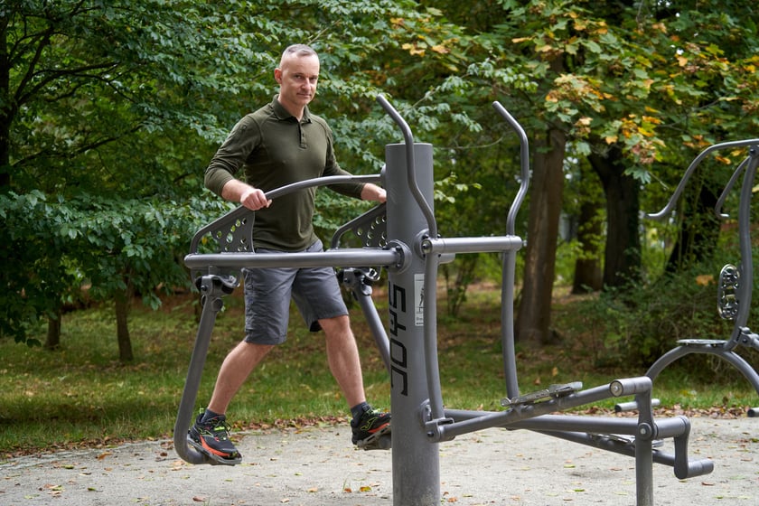 Chodziarz to dobre ćwiczenie w ramach rozgrzewki