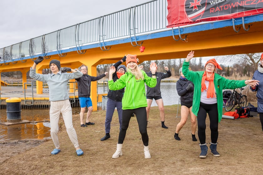 Wrocławskie Morsy na Morskim Oku - luty 2024