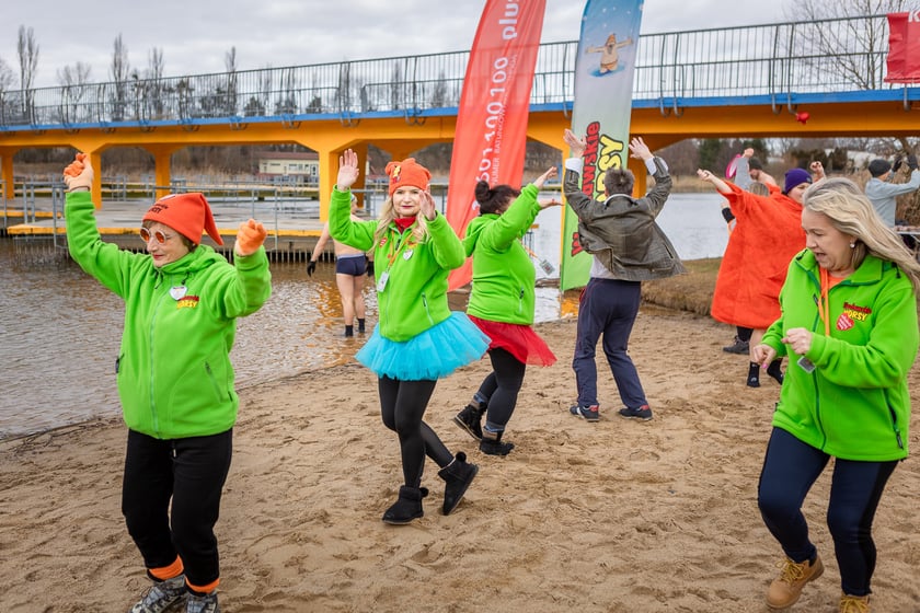 Wrocławskie Morsy na Morskim Oku - luty 2024