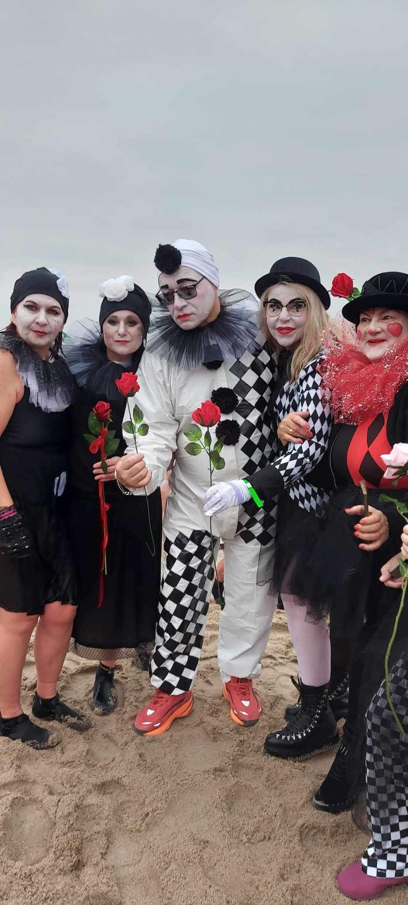 XXI Międzynarodowy Zlot Morsów w Mielnie odbył się w miniony weekend. Na zdjęciu morsy z Wrocławia