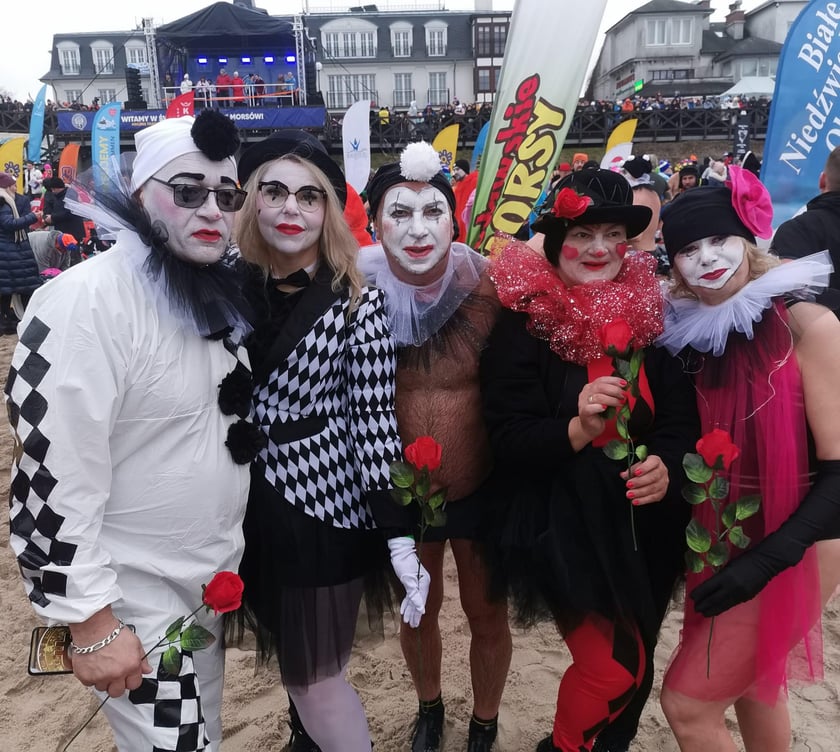 XXI Międzynarodowy Zlot Morsów w Mielnie odbył się w miniony weekend. Na zdjęciu morsy z Wrocławia