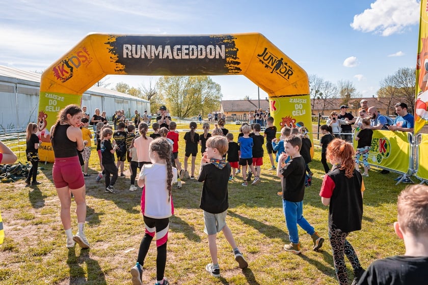 Na zdjęciu Runmageddon Wrocław Partynice 2024 &ndash; uczestnicy