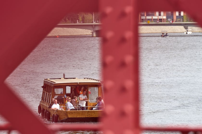 Sezon żeglugowy na Odrze we Wrocławiu