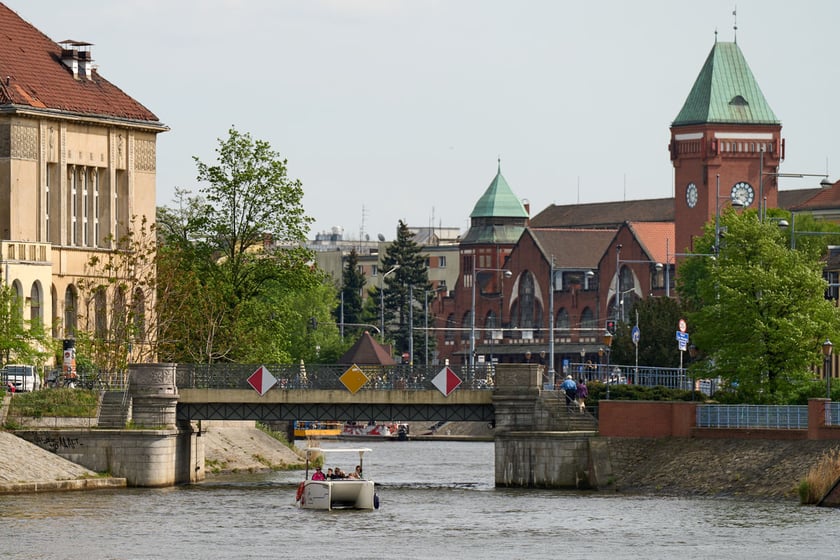 Sezon żeglugowy na Odrze we Wrocławiu