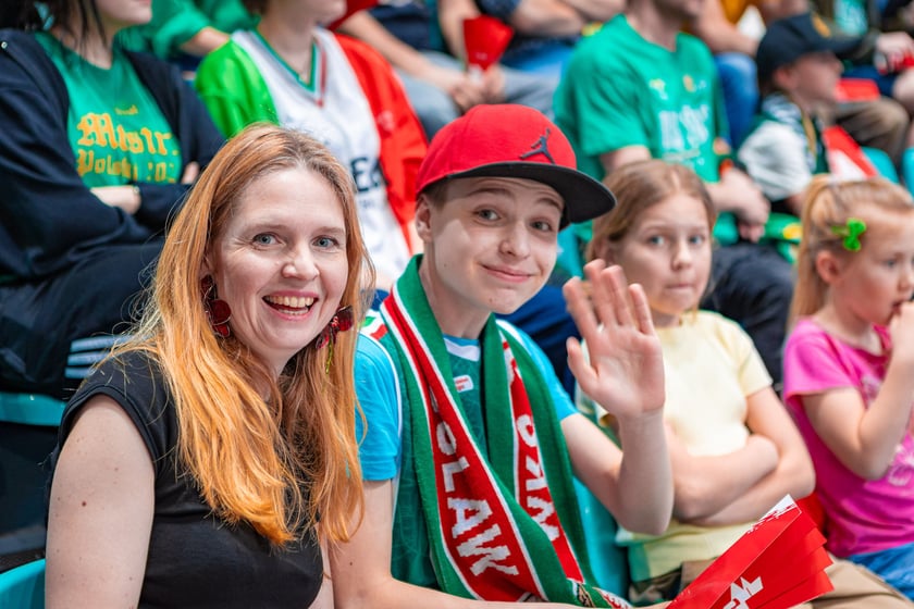 Kibice na meczu Śląska Wrocław z drużyną Arriva Polski Cukier Toruń w Orbicie