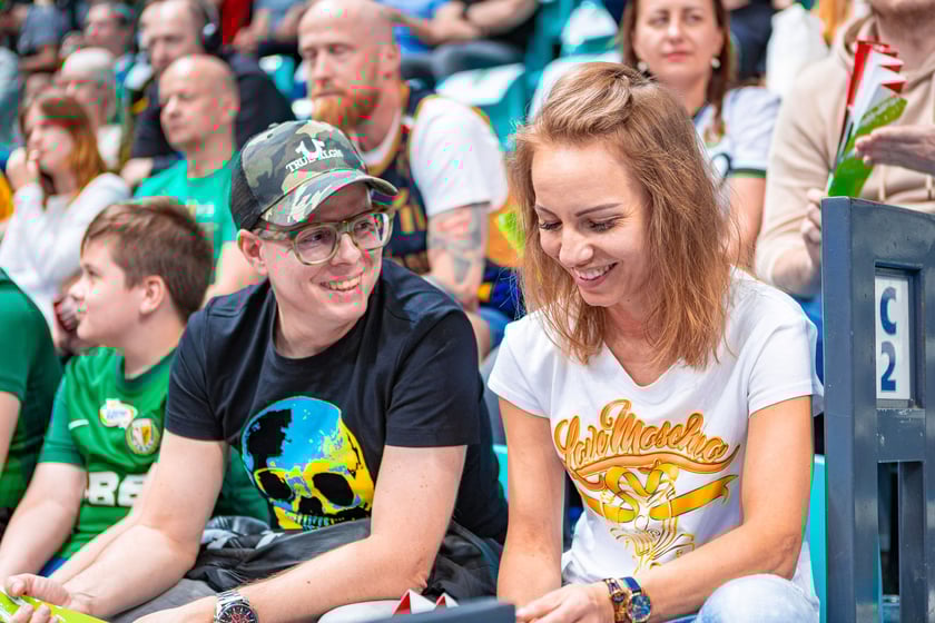 Kibice na meczu Śląska Wrocław z drużyną Arriva Polski Cukier Toruń w Orbicie