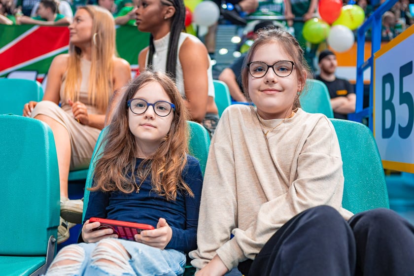 Kibice na meczu Śląska Wrocław z drużyną Arriva Polski Cukier Toruń w Orbicie