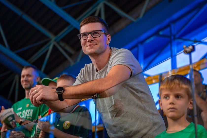 Kibice na meczu Śląska Wrocław z drużyną Arriva Polski Cukier Toruń w Orbicie